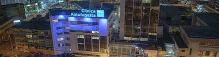 Fachada e ingreso de urgencia de Clínica Antofagasta (Clínica Bupa Antofagasta)